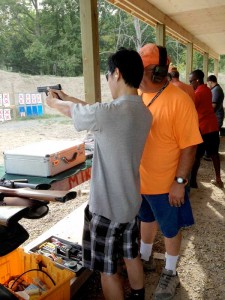 shooting guns glock pistol handguns